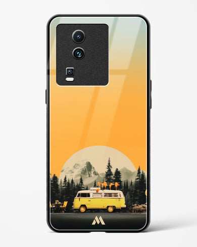 Golden Hour Getaway Glass Case Phone Cover (Vivo)