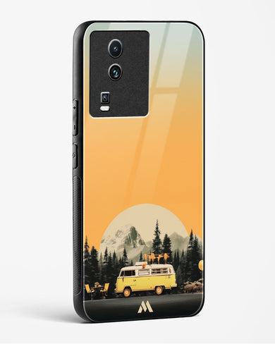 Golden Hour Getaway Glass Case Phone Cover (Vivo)