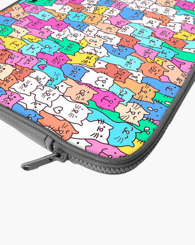 Kawaii Kitty MacBook / Laptop Sleeve