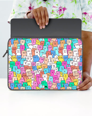 Kawaii Kitty MacBook / Laptop Sleeve