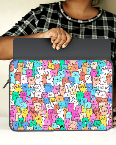 Kawaii Kitty MacBook / Laptop Sleeve
