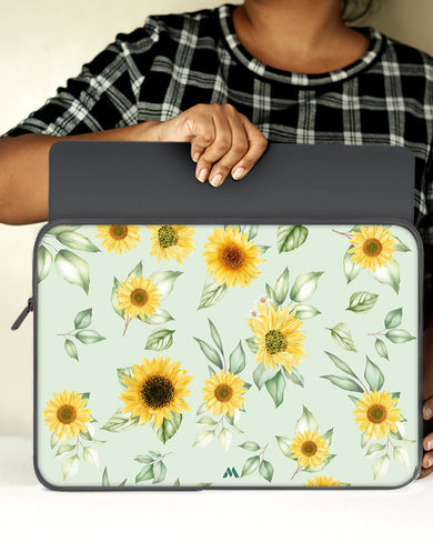 Summer Sunflowers MacBook / Laptop-Sleeve