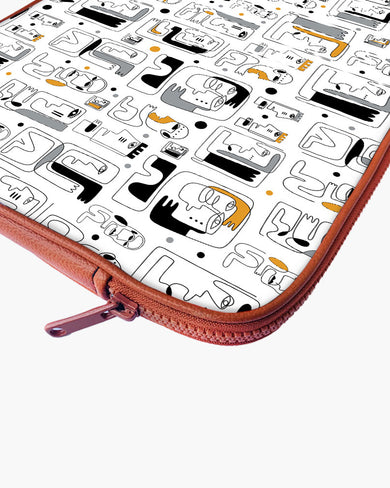 Minimalist Faces MacBook / Laptop-Sleeve
