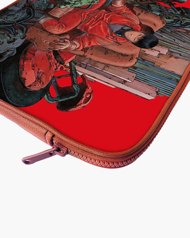 Akira - Uneasy Throne MacBook / Laptop-Sleeve