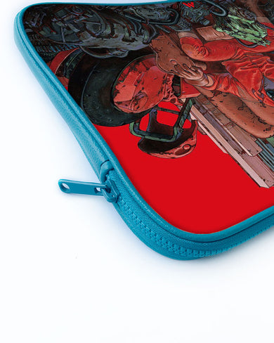 Akira - Uneasy Throne MacBook / Laptop-Sleeve