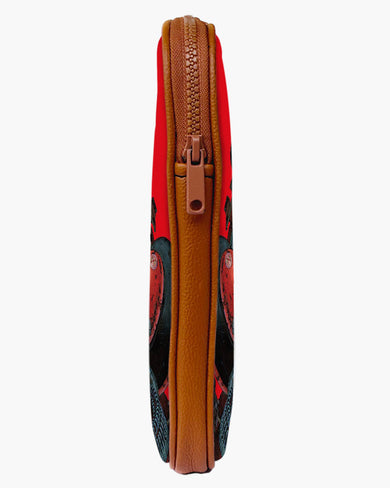 Akira - Uneasy Throne MacBook / Laptop Sleeve