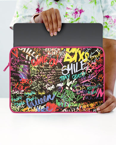 Graffiti-Walled MacBook / Laptop-Sleeve