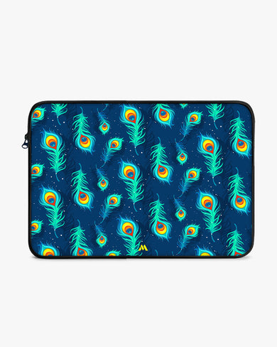 Peacock Feathered Night Sky MacBook / Laptop-Sleeve