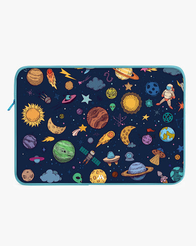 Space Frenzy MacBook / Laptop-Sleeve