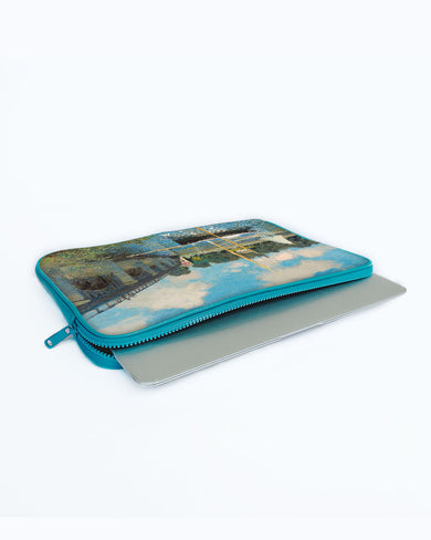 Claude Monet-Bridge at Argenteuil MacBook / Laptop Sleeve
