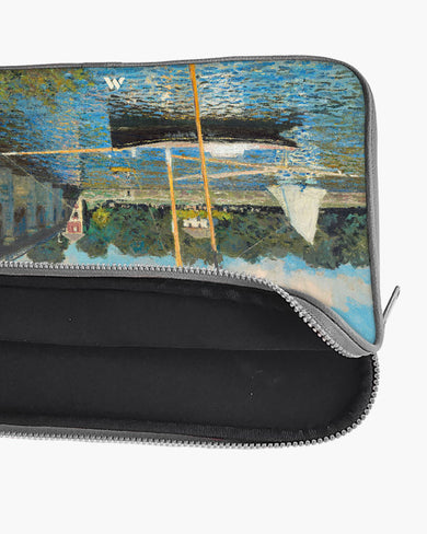 Claude Monet-Bridge at Argenteuil MacBook / Laptop Sleeve