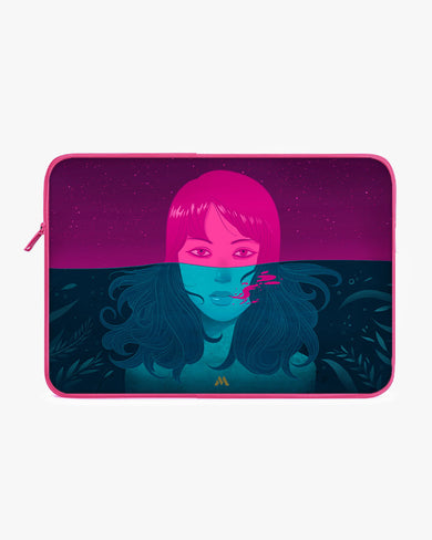 Under the Surface MacBook / Laptop-Sleeve