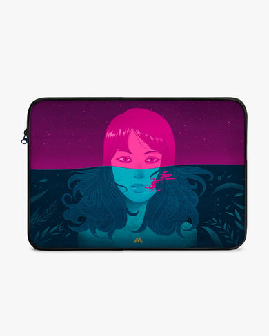 Under the Surface MacBook / Laptop-Sleeve