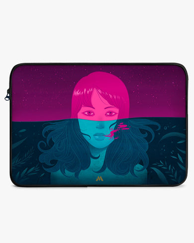 Under the Surface MacBook / Laptop-Sleeve