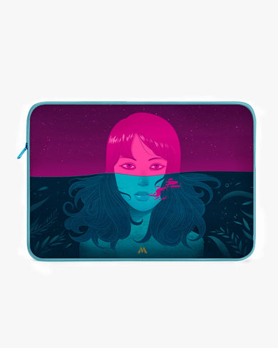 Under the Surface MacBook / Laptop-Sleeve