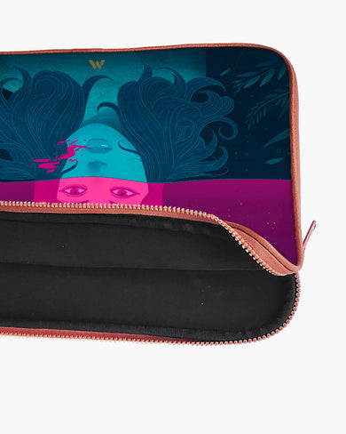 Under the Surface MacBook / Laptop Sleeve