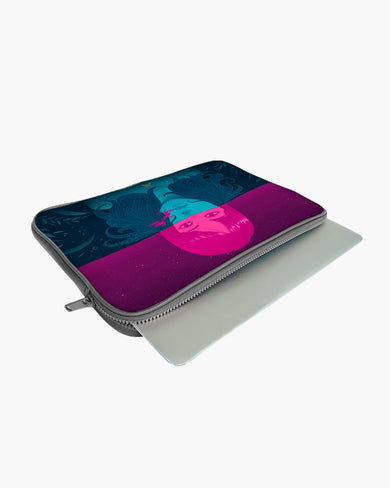 Under the Surface MacBook / Laptop Sleeve