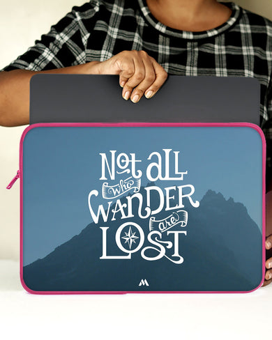 LOTR-Not All Who Wander Are Lost MacBook / Laptop Sleeve
