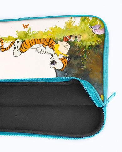 Calvin Hobbes Under Tree MacBook / Laptop Sleeve