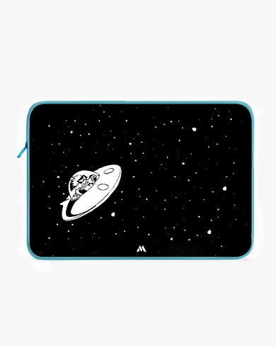 Calvin as Spaceman Spiff MacBook / Laptop Sleeve