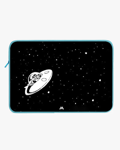 Calvin as Spaceman Spiff MacBook / Laptop Sleeve