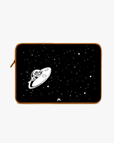 Calvin as Spaceman Spiff MacBook / Laptop Sleeve