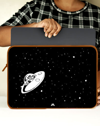Calvin as Spaceman Spiff MacBook / Laptop Sleeve