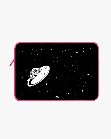 Calvin as Spaceman Spiff MacBook / Laptop Sleeve