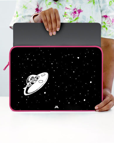 Calvin as Spaceman Spiff MacBook / Laptop Sleeve
