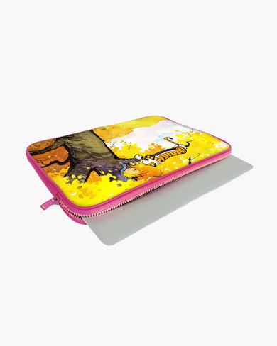 Calvin Hobbes Idyllic Life MacBook / Laptop Sleeve