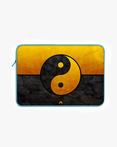 Yin-Yang in Gold MacBook / Laptop Sleeve