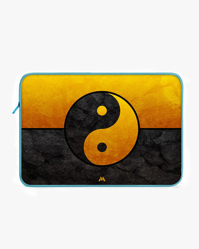 Yin-Yang in Gold MacBook / Laptop Sleeve
