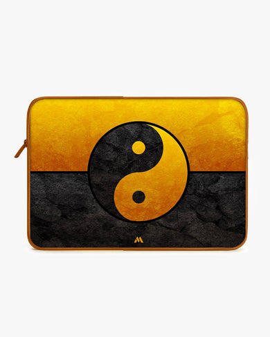 Yin-Yang in Gold MacBook / Laptop Sleeve