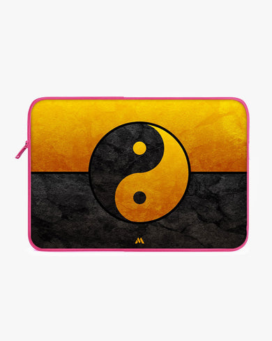 Yin-Yang in Gold MacBook / Laptop Sleeve