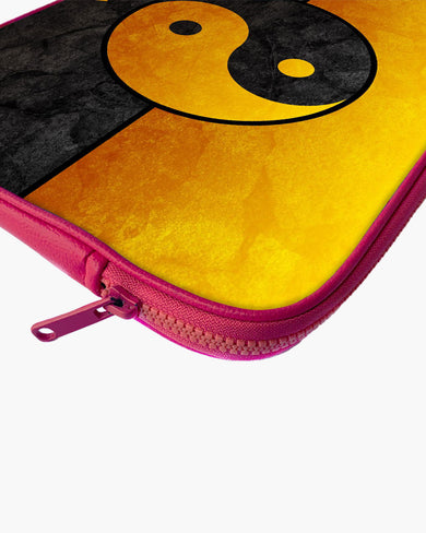 Yin-Yang in Gold MacBook / Laptop Sleeve