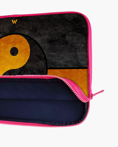 Yin-Yang in Gold MacBook / Laptop Sleeve