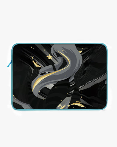 Lady Sunset MacBook / Laptop Sleeve