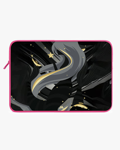 Lady Sunset MacBook / Laptop Sleeve