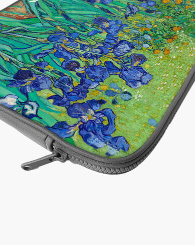 Irises [Van Gogh] MacBook / Laptop-Sleeve