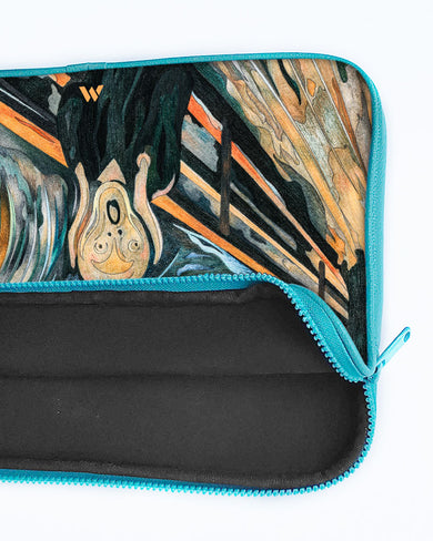 The Scream in Technicolor [Edvard Munch] MacBook / Laptop Sleeve