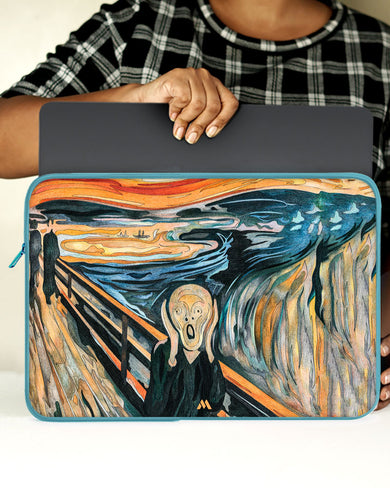 The Scream in Technicolor [Edvard Munch] MacBook / Laptop Sleeve