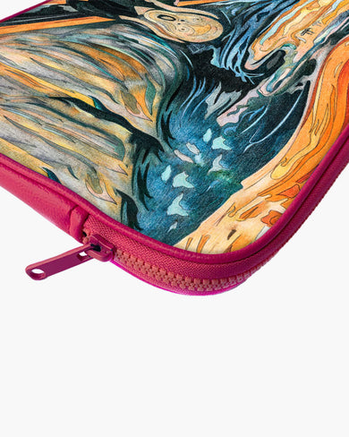The Scream in Technicolor [Edvard Munch] MacBook / Laptop Sleeve