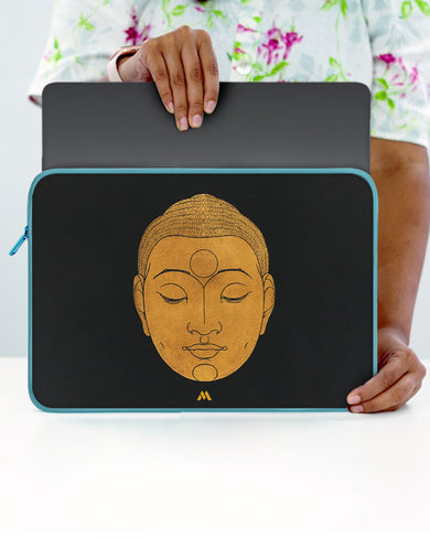 Head of Buddha [Reijer Stolk] MacBook / Laptop Sleeve