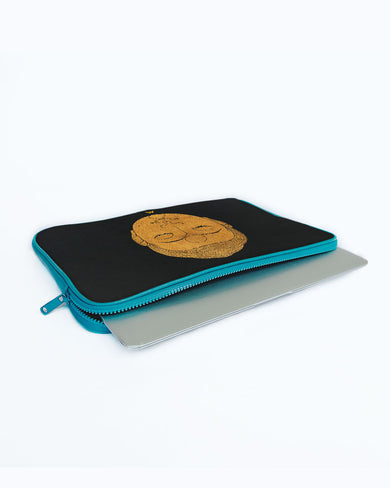 Head of Buddha [Reijer Stolk] MacBook / Laptop Sleeve