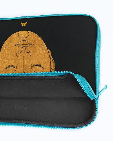 Head of Buddha [Reijer Stolk] MacBook / Laptop Sleeve