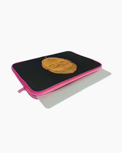 Head of Buddha [Reijer Stolk] MacBook / Laptop Sleeve
