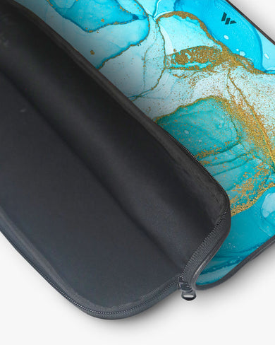 Aqua Dyssey MacBook / Laptop Sleeve