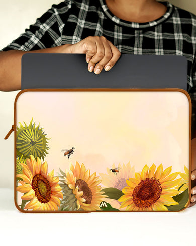 Dazzling Sunflowers MacBook / Laptop Sleeve
