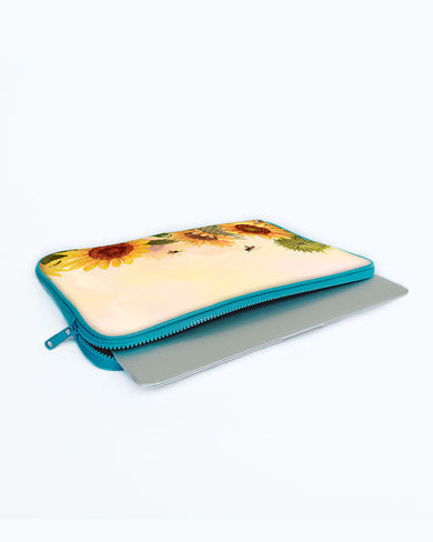 Dazzling Sunflowers MacBook / Laptop Sleeve