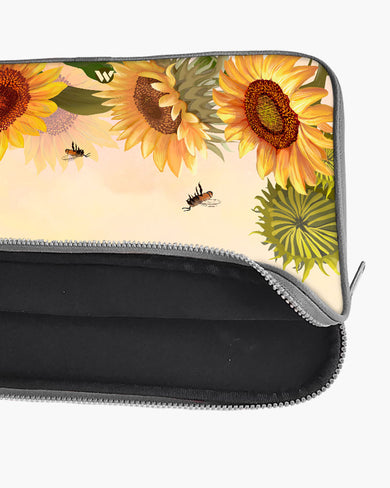 Dazzling Sunflowers MacBook / Laptop Sleeve